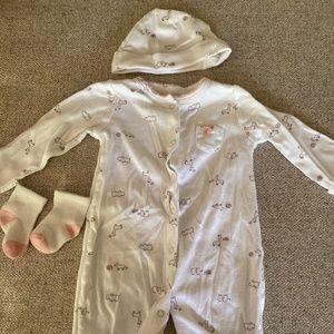 Carters converter gown set 3 month